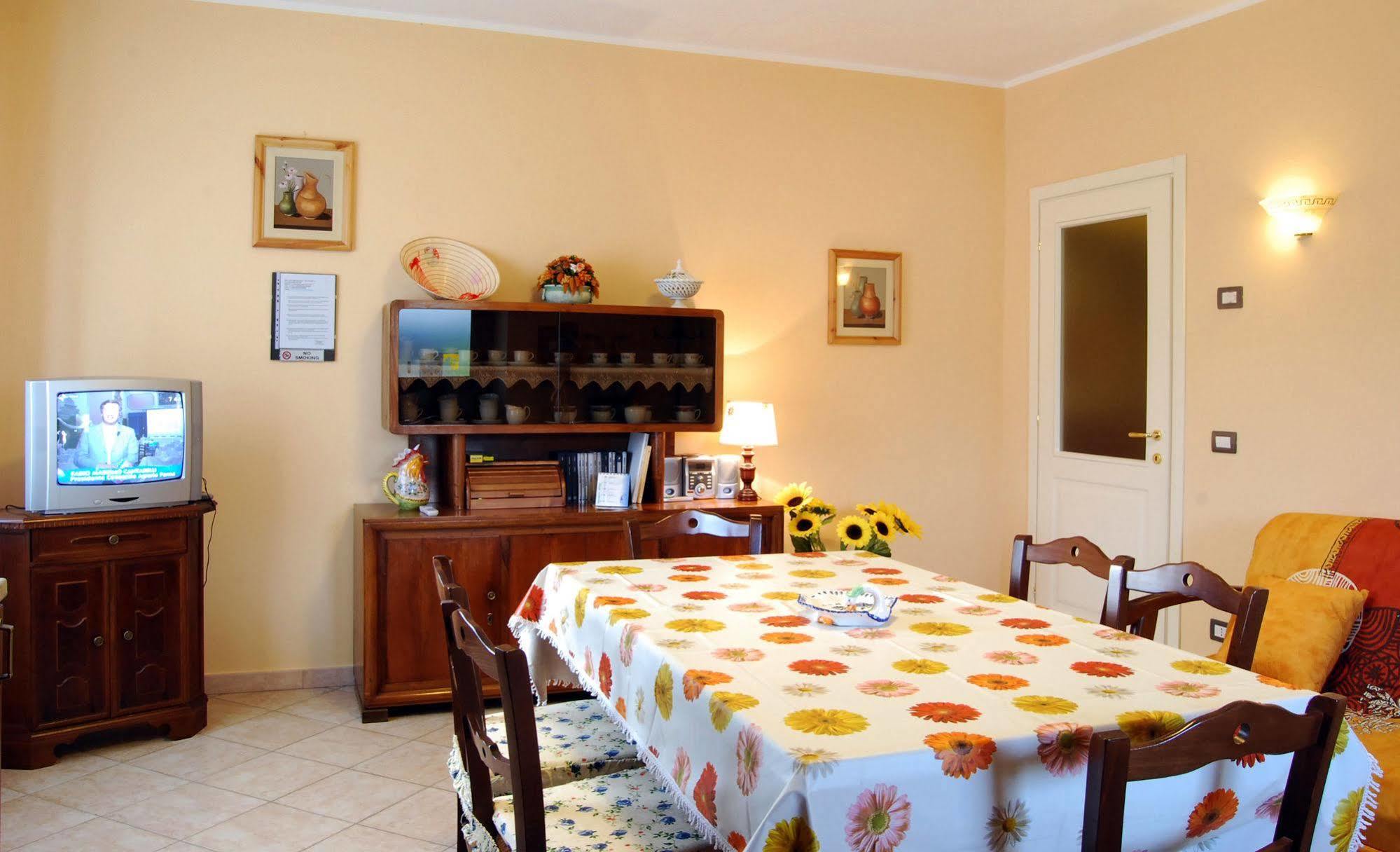 B&B Da Franca Camporgiano Экстерьер фото