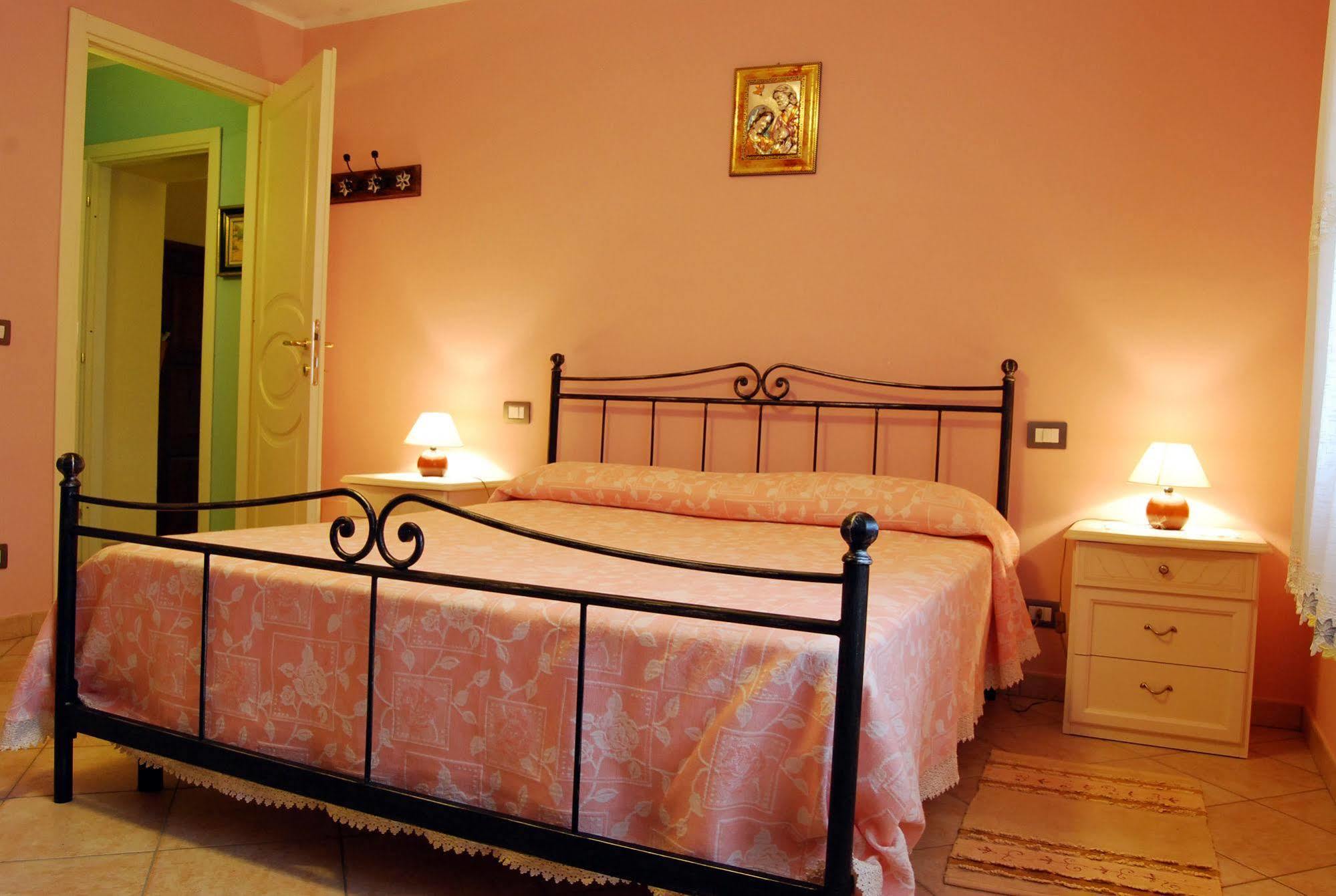 B&B Da Franca Camporgiano Экстерьер фото
